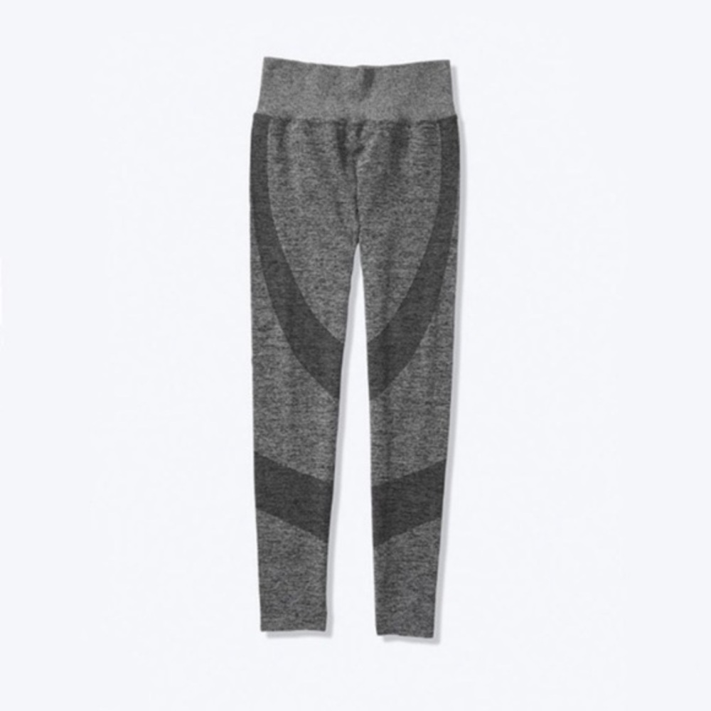 NWOT. LORNA JANE 3/4 Leggings